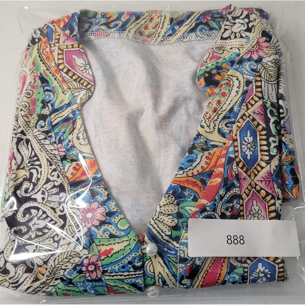 BOHO Paisley Print Ruffle Bell Sleeve Pearl Button Split Neck Top Sz Med NEW - Picture 14 of 14